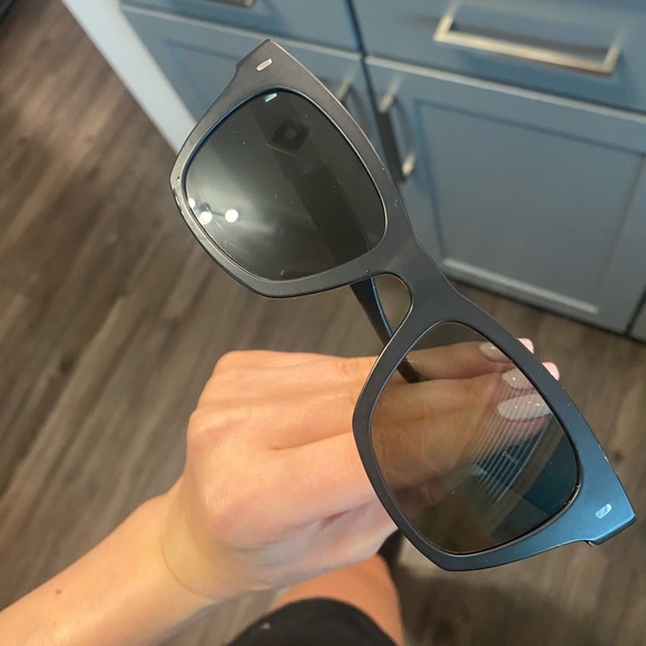 Warby Parker x Jimmy Fallon Spinnies Limited Edition Collectible sunglasses - Picture 2 of 11